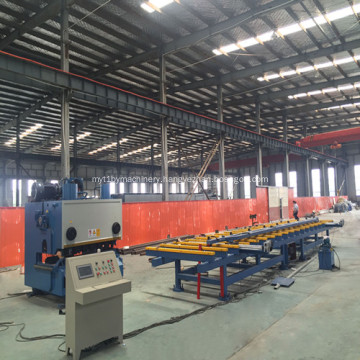 Electric shearing machine with movable blade system